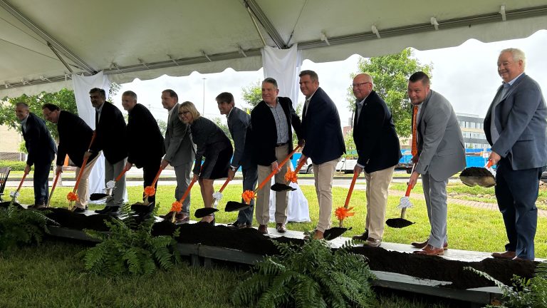 Ground broken on newest UT Research Park building